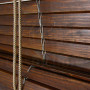 Persiana de madera nogal barnizado para interior con polea mirador